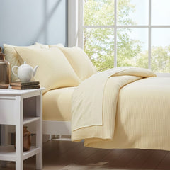 Light Honey Waffle Thermal Blanket With Pillow