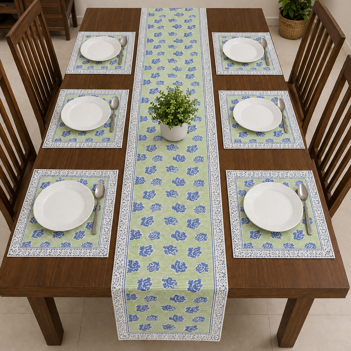 Sage Rose Table Runner With 6 Mats