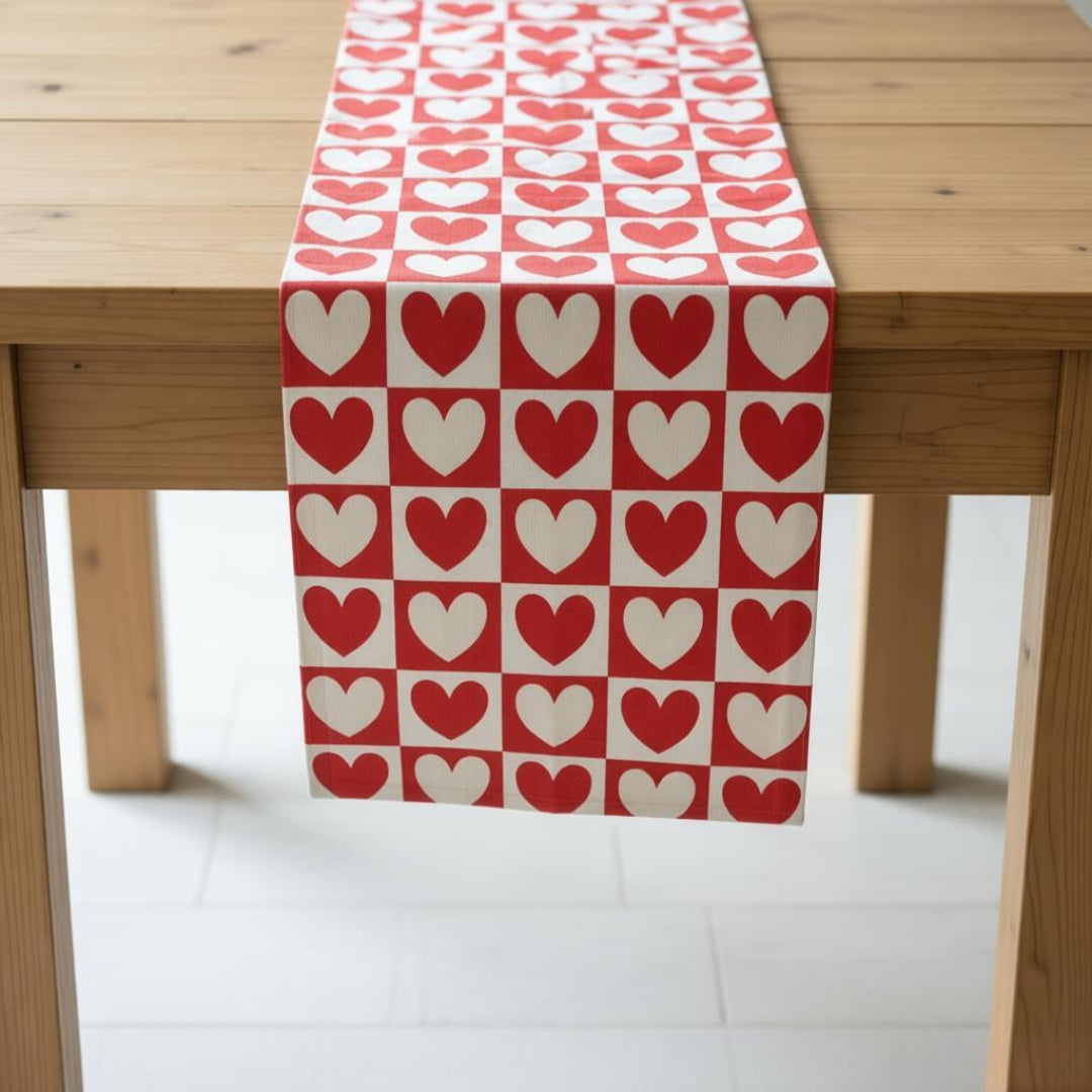 Mini Heart Box Table Runner